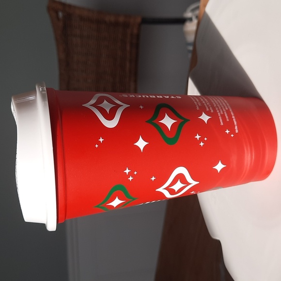Starbucks Holiday limited edition 2023 Reusable Red Cup to go 16 oz. Grande - Picture 3 of 7